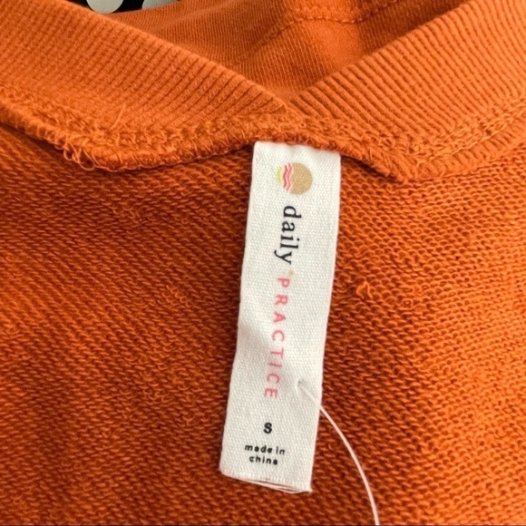 Anthropology Daily Practice orange top polka dot sleeve NWT small - Picture 6 of 7